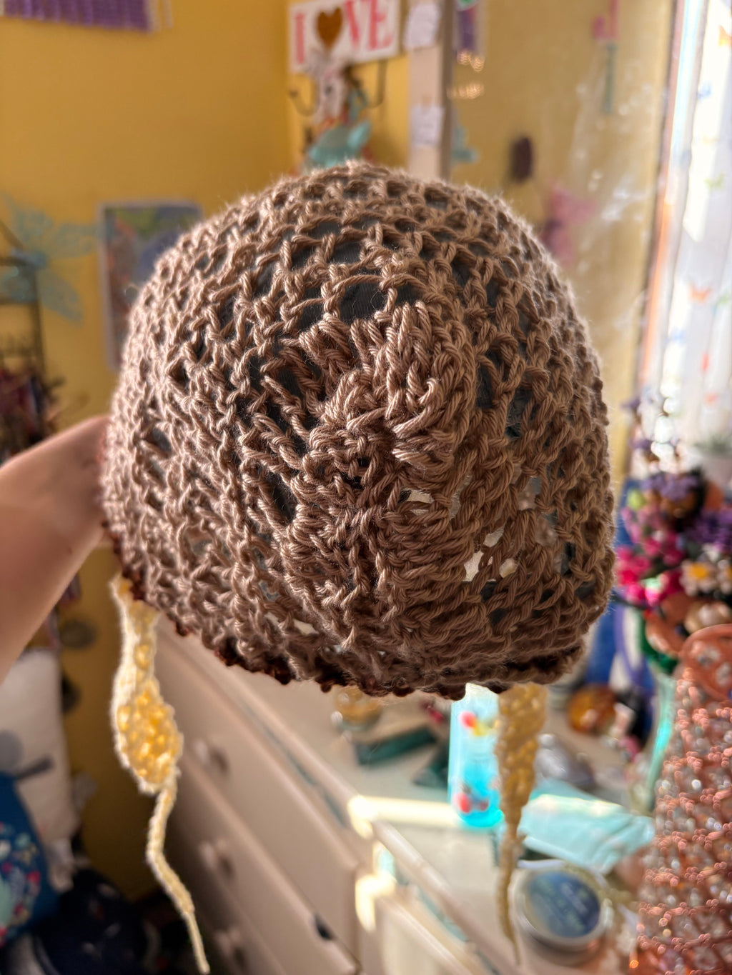 Bonnet(s)