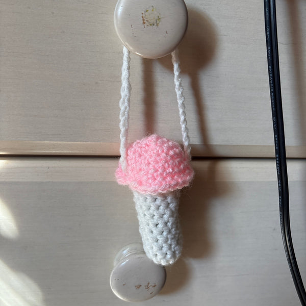 Mushroom lip balm holders
