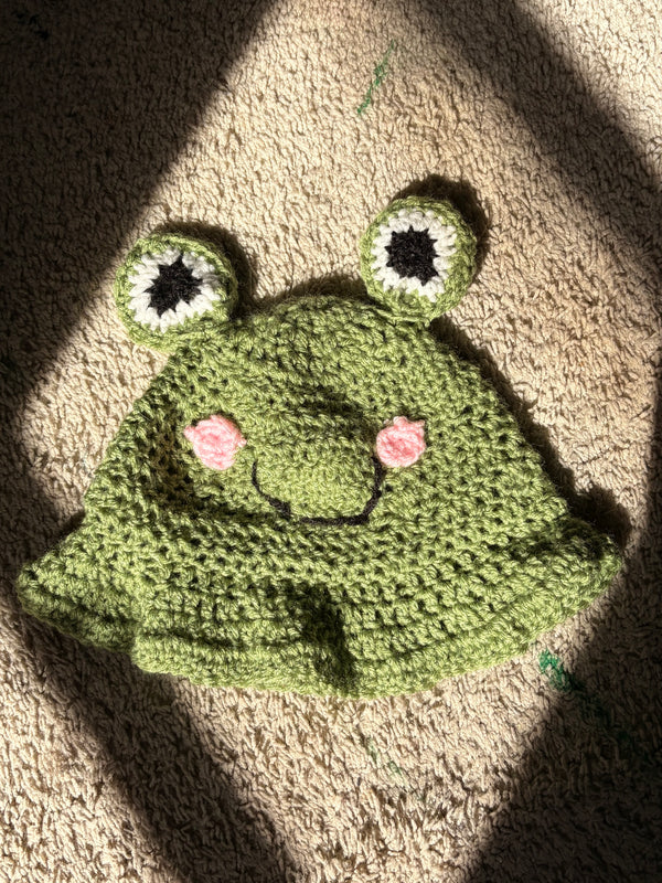 Frog bucket hats