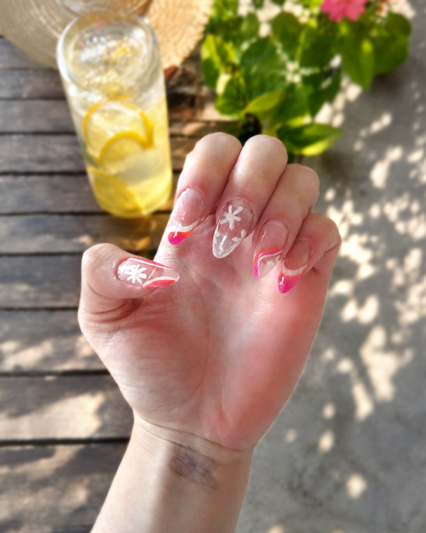 summer nails preppy